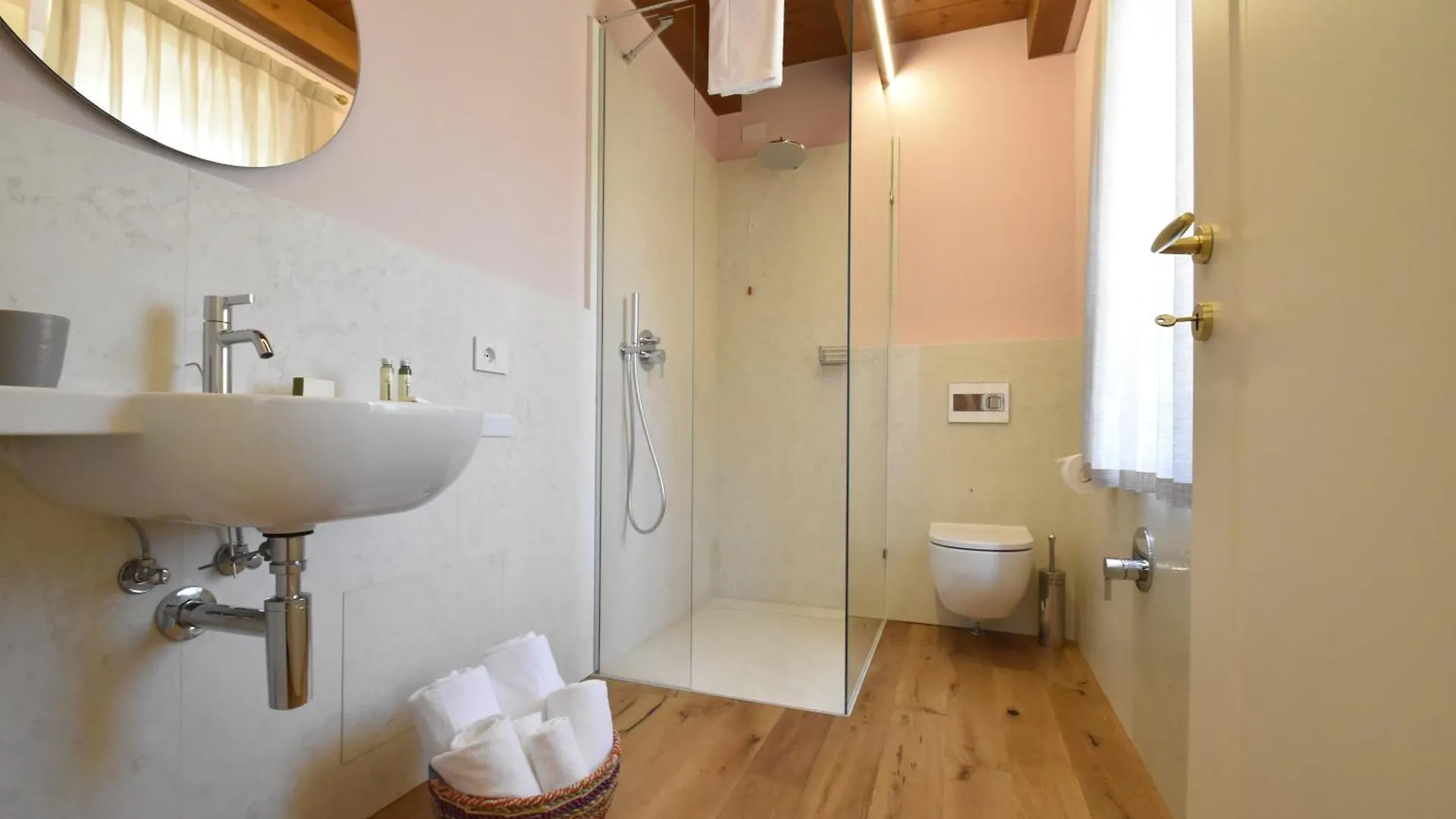 Residenza Vesentini Bed & Breakfast Pastrengo